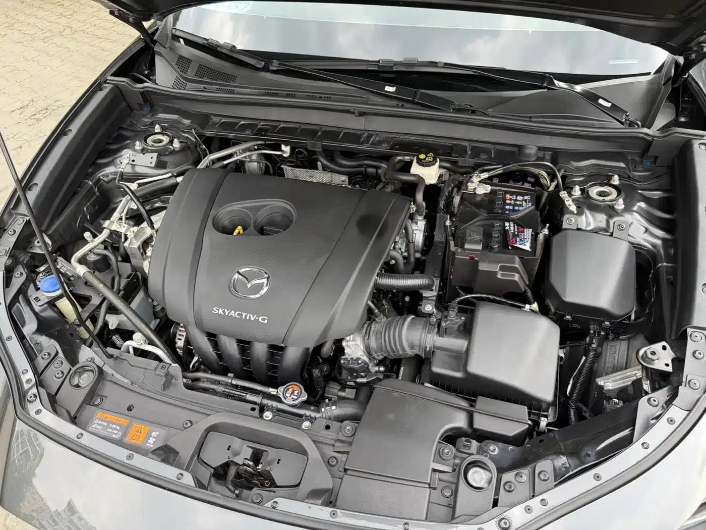 Mazda CX-30 2021 2.0L Automatic Comfort Edition — миниатюра 11