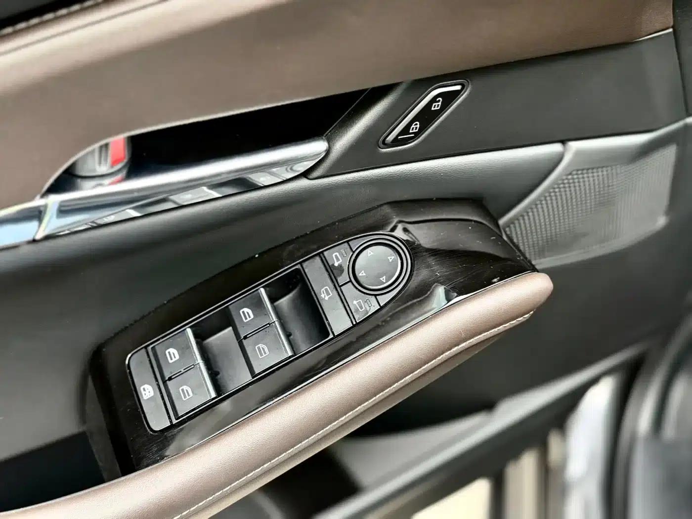 Mazda CX-30 2021 2.0L Automatic Comfort Edition — миниатюра 17