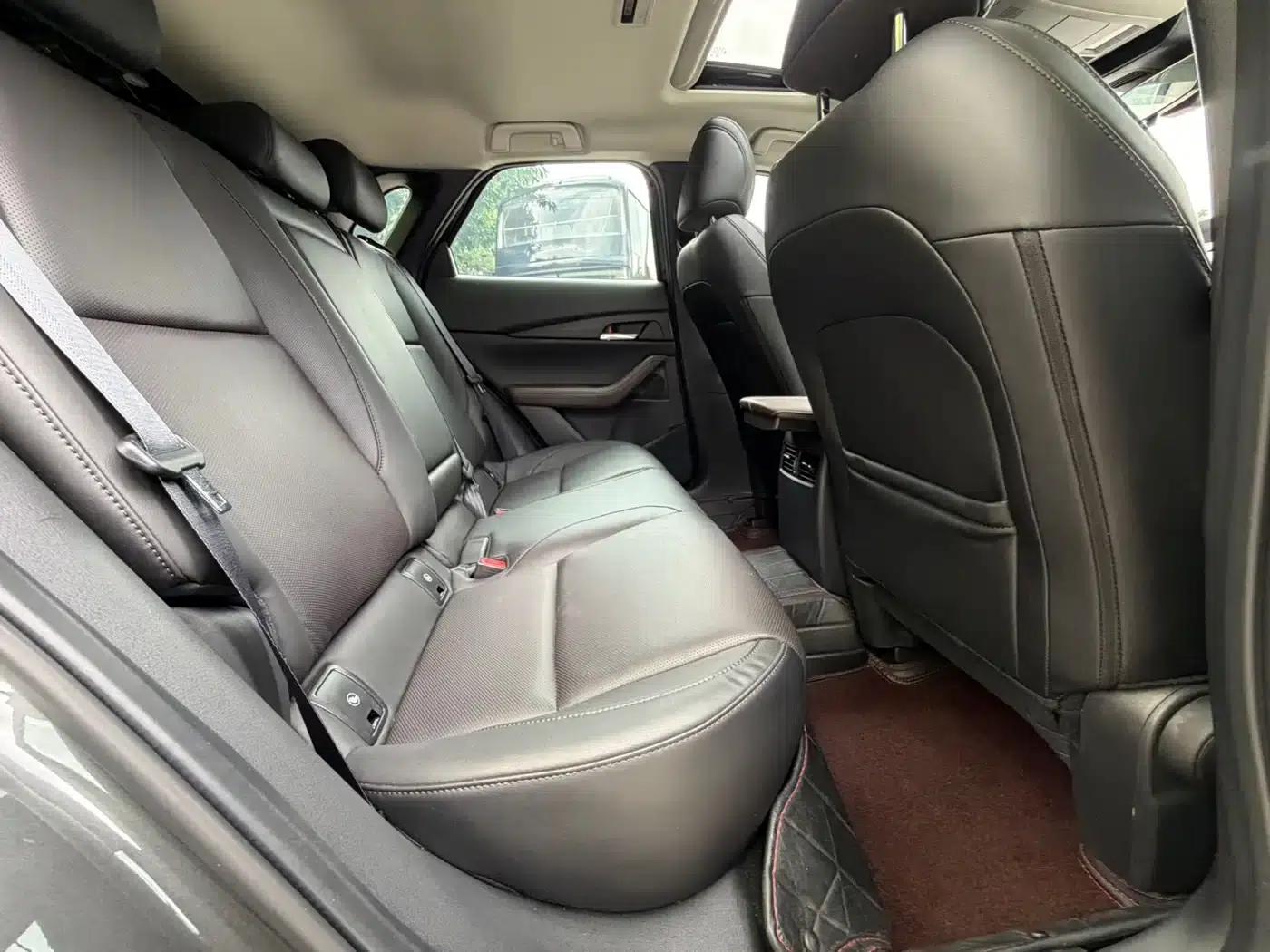 Mazda CX-30 2021 2.0L Automatic Comfort Edition — миниатюра 24