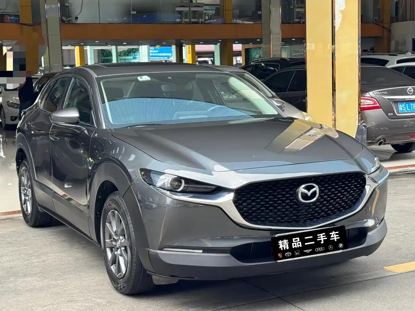 Mazda CX-30 2020 2.0L Automatic Premium Edition — миниатюра 2