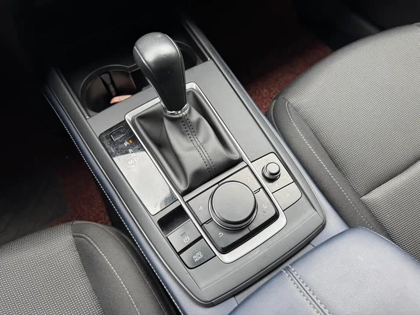 Mazda CX-30 2020 2.0L Automatic Premium Edition — миниатюра 16