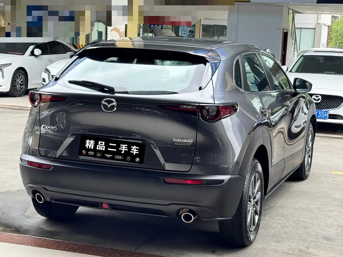 Mazda CX-30 2020 2.0L Automatic Premium Edition — миниатюра 4