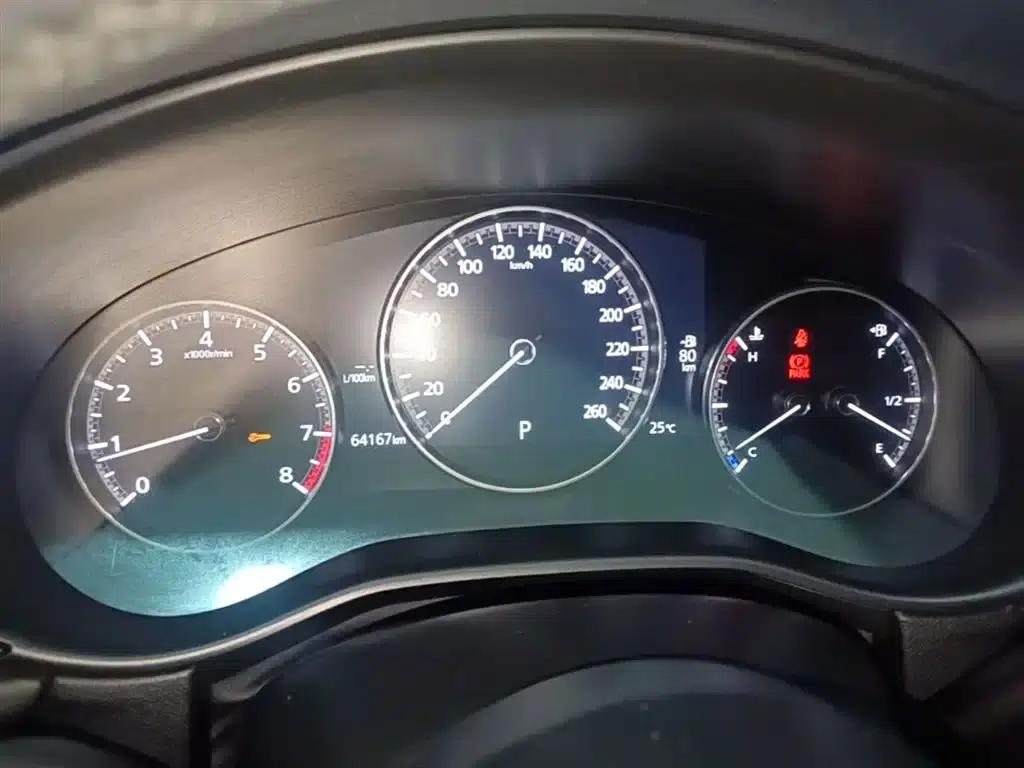 Mazda CX-30 2020 2.0L Automatic Premium Edition — миниатюра 12