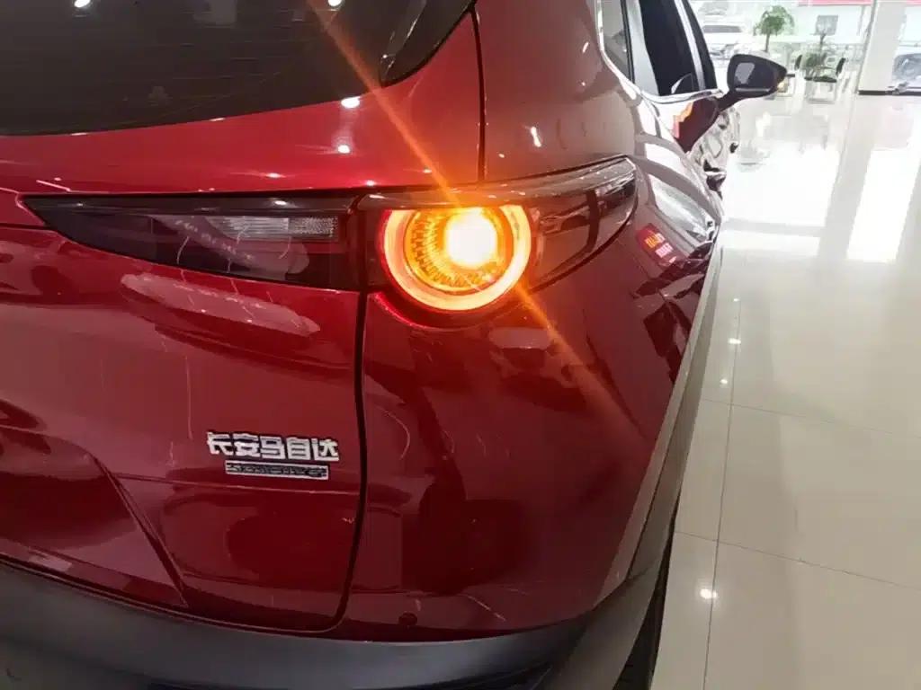 Mazda CX-30 2020 2.0L Automatic Premium Edition — миниатюра 8