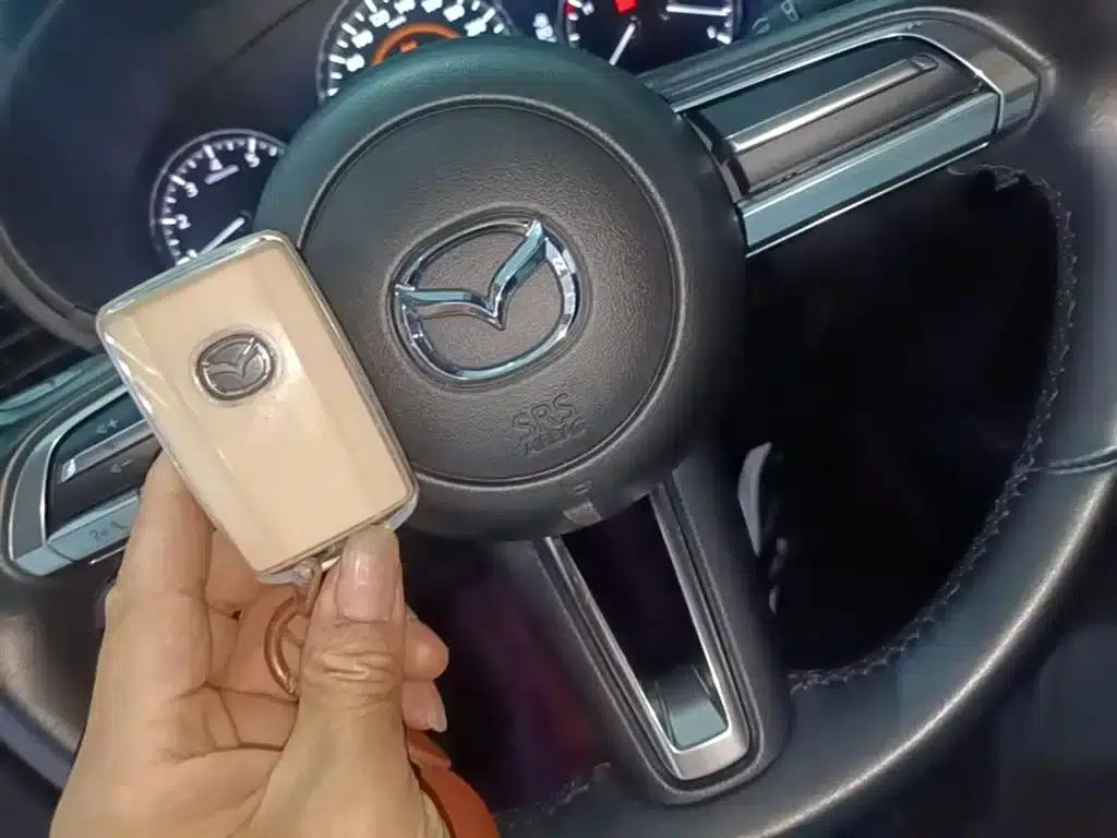 Mazda CX-30 2020 2.0L Automatic Premium Edition — миниатюра 9