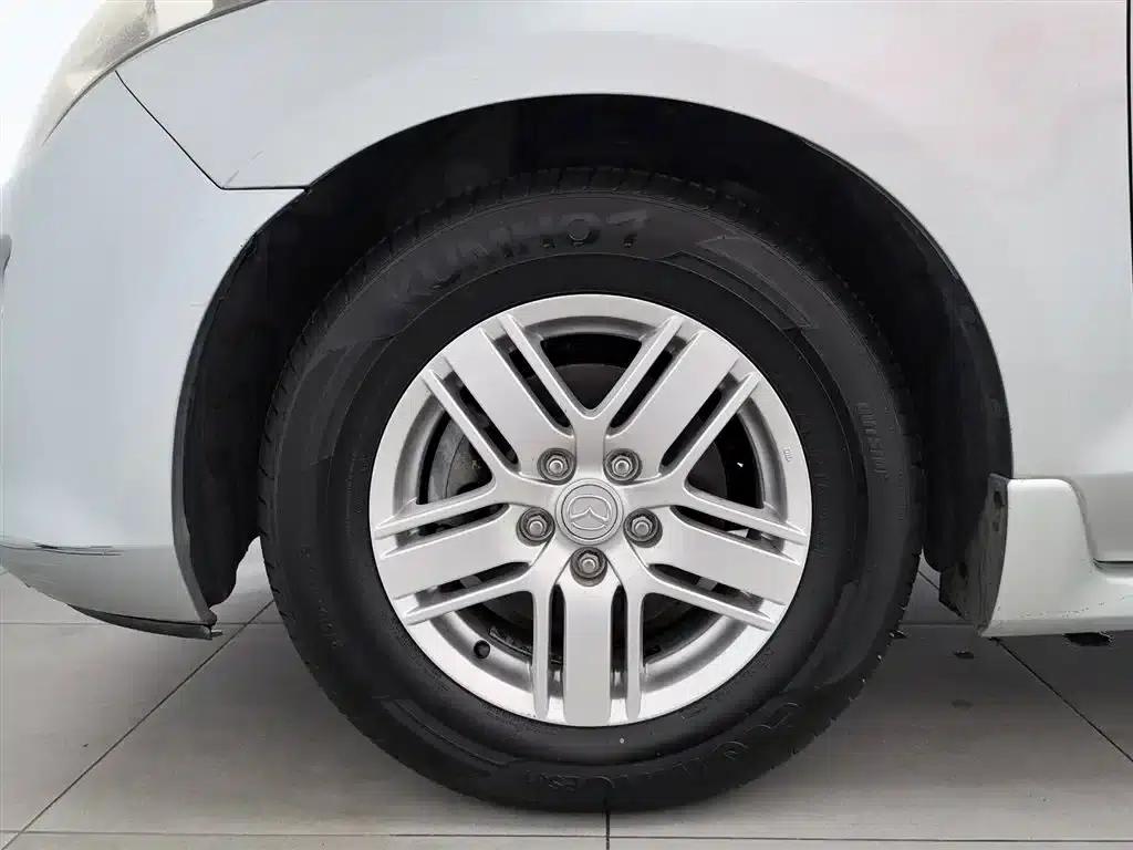 Mazda 8 2011 2.3L Supreme Edition — миниатюра 17