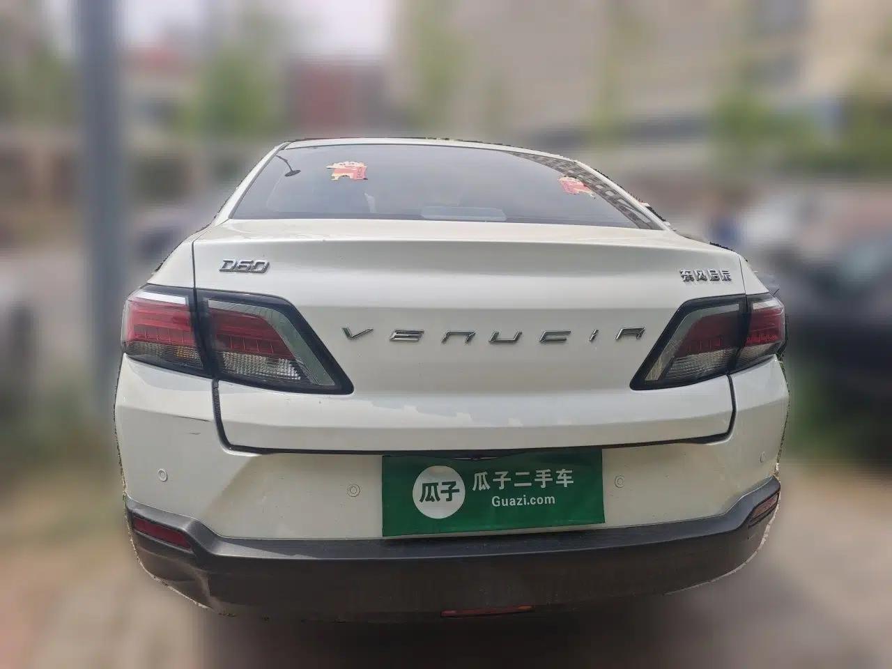 Venucia D60 2019 100 000 Glory 1.6L XL Manual Chenku Edition China VI — миниатюра 5