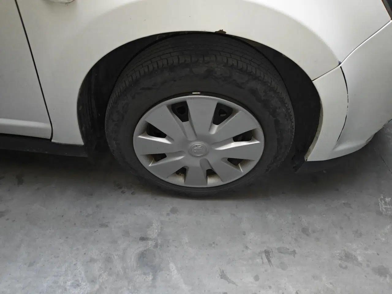 Venucia R50 2015 1.6L Manual Fashion Edition — миниатюра 8