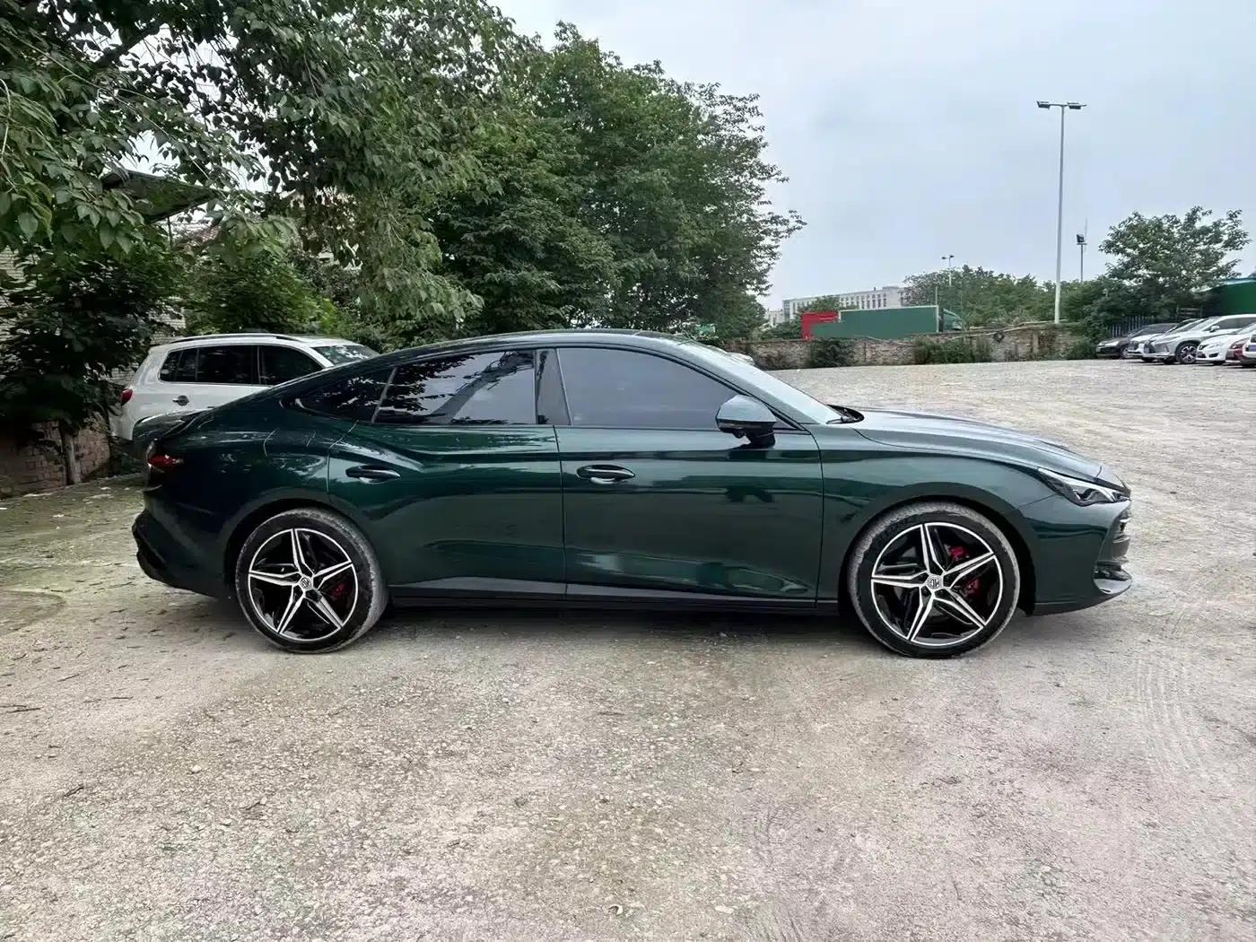 MG7 2023 2.0T Automatic Trophy+ Exhilarating Edition — миниатюра 14