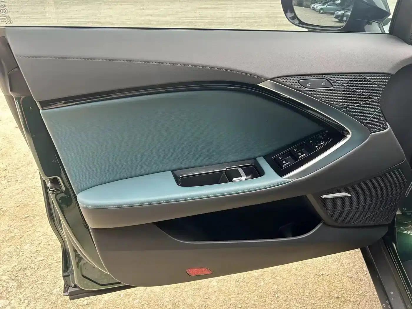 MG7 2023 2.0T Automatic Trophy+ Exhilarating Edition — миниатюра 9
