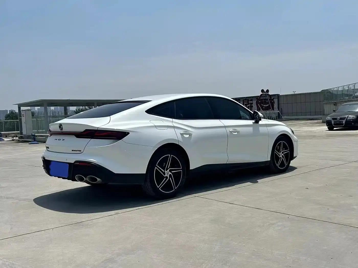 MG7 2023 1.5T DCT Ultimate Comfort Edition — миниатюра 9