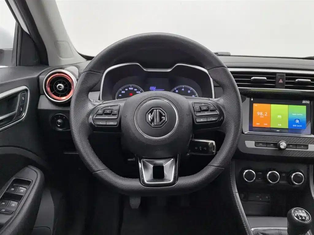 MG ZS 2017 1.5L Manual Elite Edition — миниатюра 11