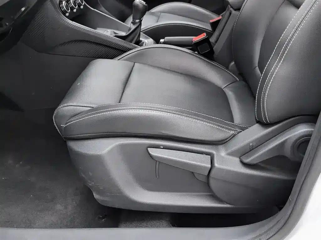 MG ZS 2017 1.5L Manual Elite Edition — миниатюра 20