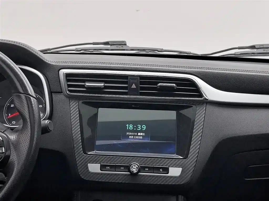 MG ZS 2018 1.5L Manual Deluxe Edition (National V Emission Standard) — миниатюра 12