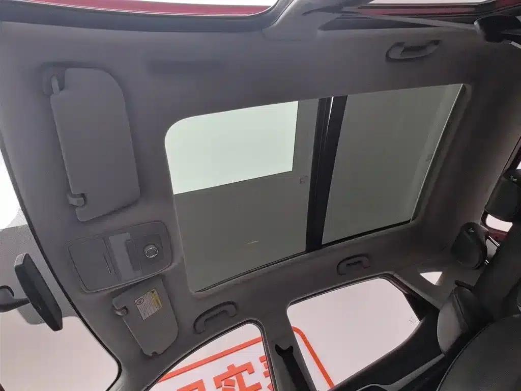 MG ZS 2018 1.5L Manual Deluxe Edition (National V Emission Standard) — миниатюра 14
