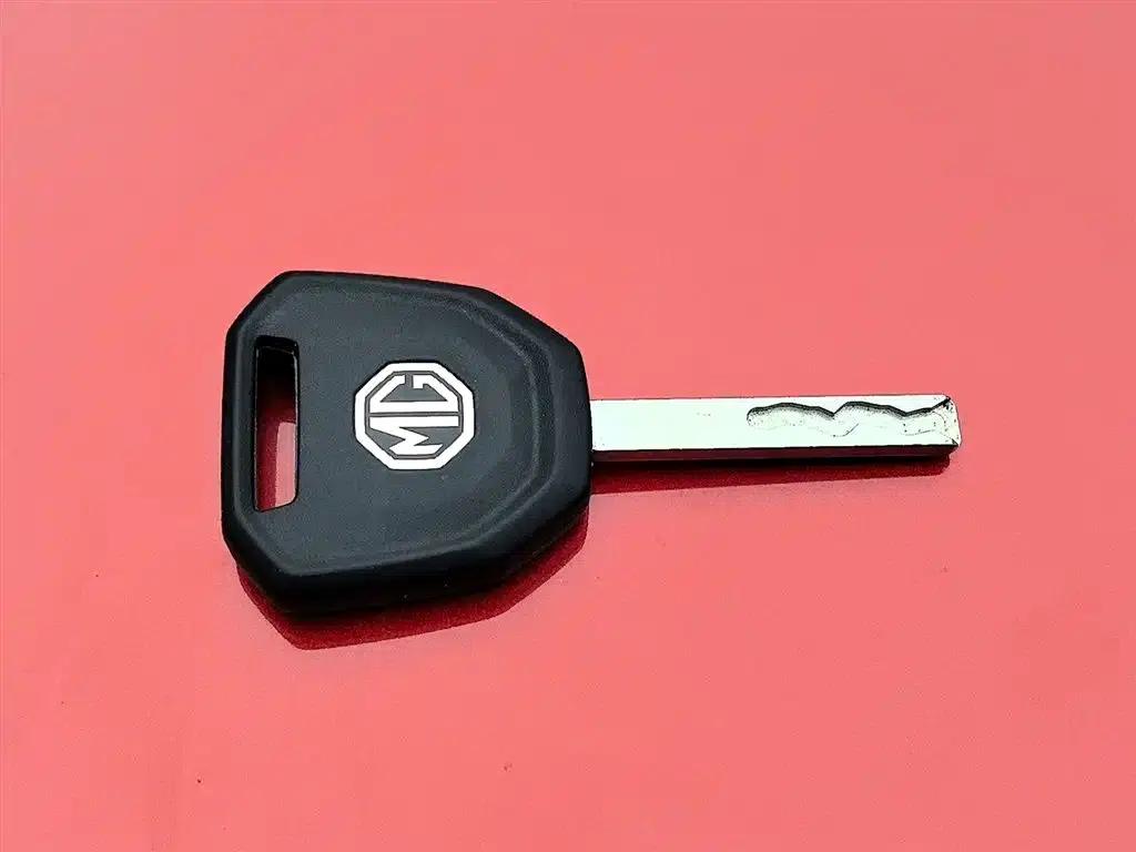 MG ZS 2018 1.5L Manual Deluxe Edition (National V Emission Standard) — миниатюра 19