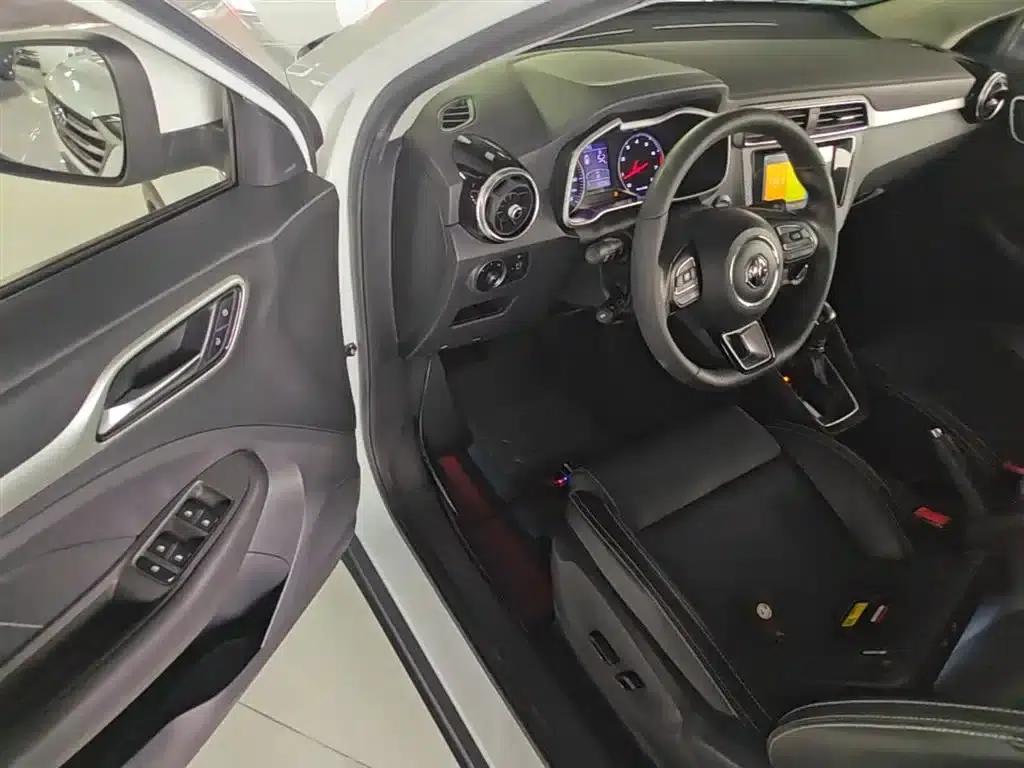 MG ZS 2018 1.5L Automatic Luxury Edition (National V Emission Standard) — миниатюра 16