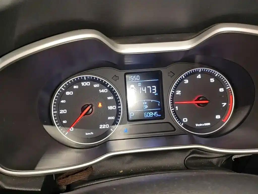 MG ZS 2017 1.5L Automatic Luxury Edition — миниатюра 12
