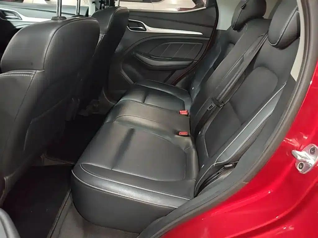 MG ZS 2017 1.5L Automatic Luxury Edition — миниатюра 17