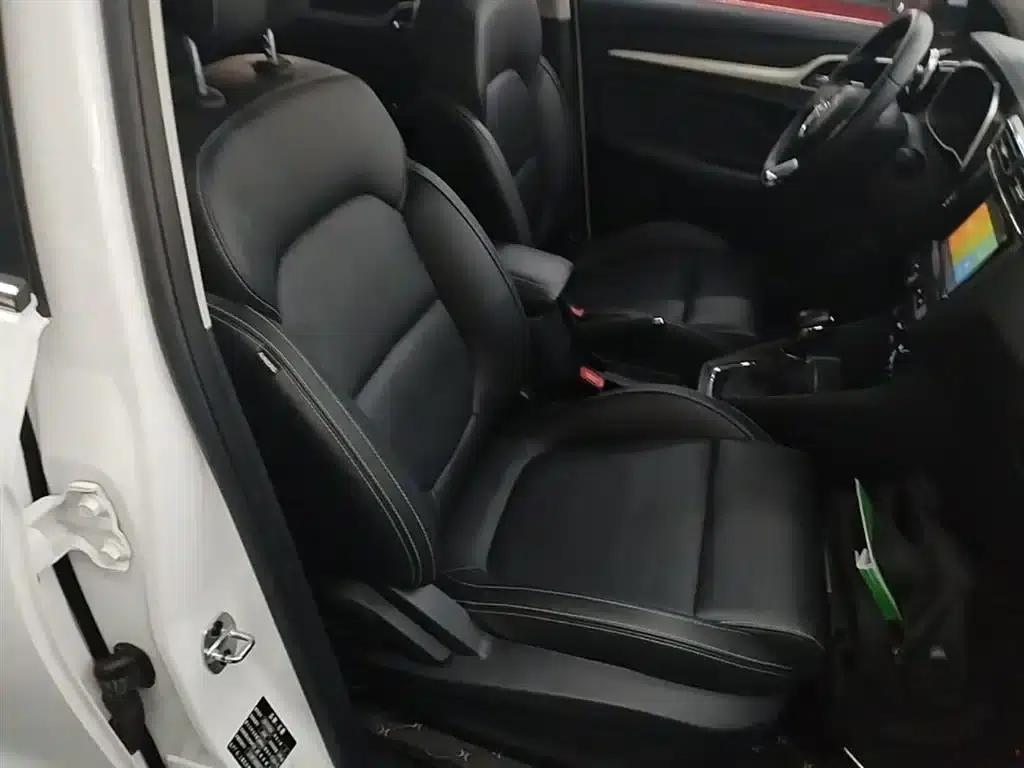 MG ZS 2018 1.5L Automatic Luxury Edition (National V Emission Standard) — миниатюра 25