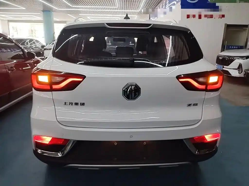 MG ZS 2018 1.5L Automatic Luxury Edition (National V Emission Standard) — миниатюра 6