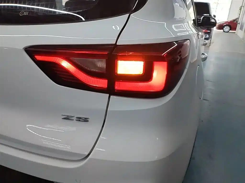 MG ZS 2018 1.5L Automatic Luxury Edition (National V Emission Standard) — миниатюра 8