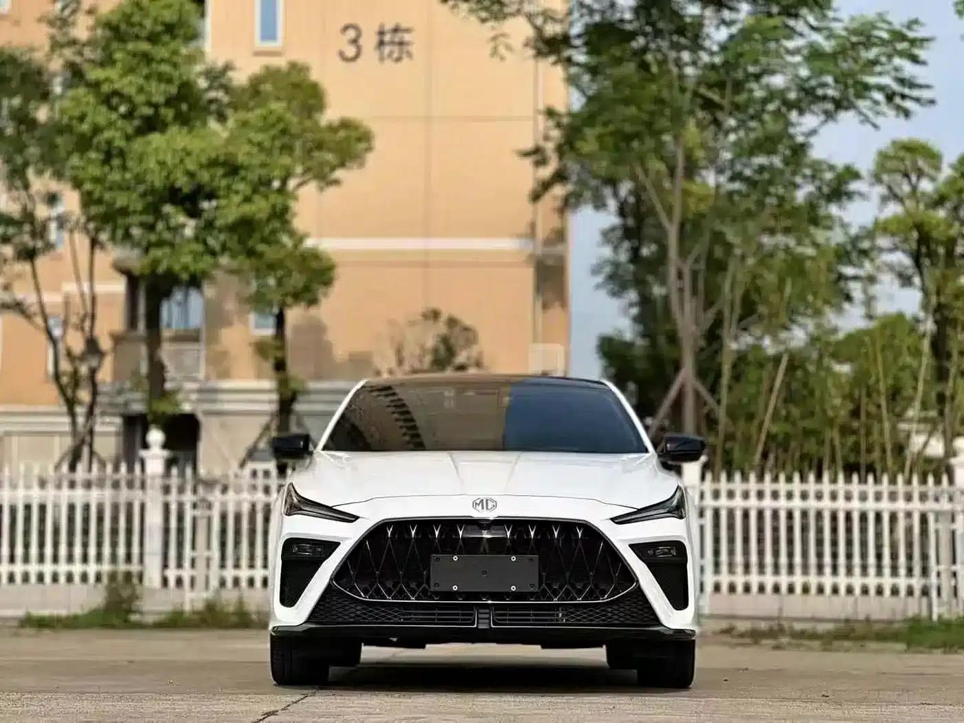 MG5 Scorpio 2022 1.5T Luxury Edition — миниатюра 2