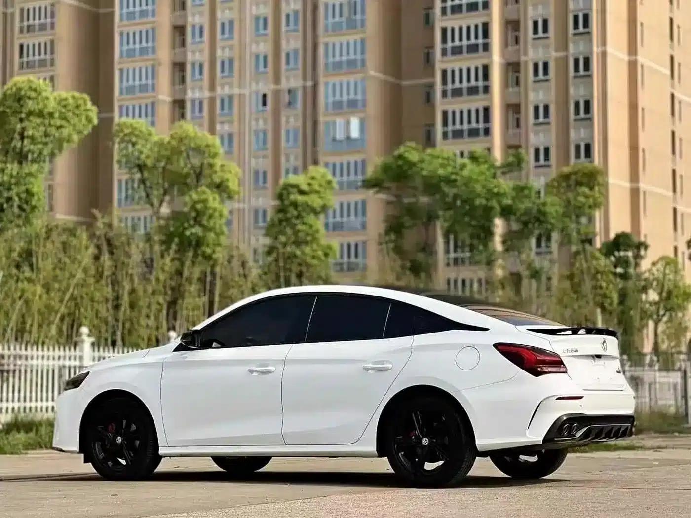 MG5 Scorpio 2022 1.5T Luxury Edition — миниатюра 7