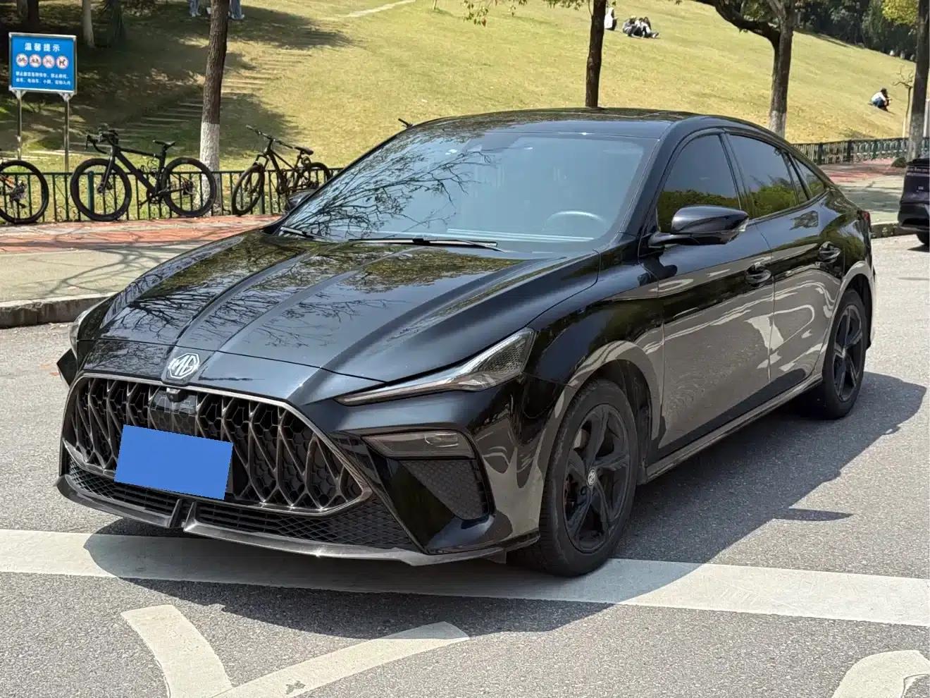 MG5 Scorpio 2022 1.5T Trophy Sport Luxury Edition — миниатюра 1