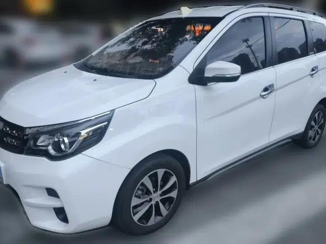 Venucia M50V 2017 1.6L XL CVT Luxury Edition