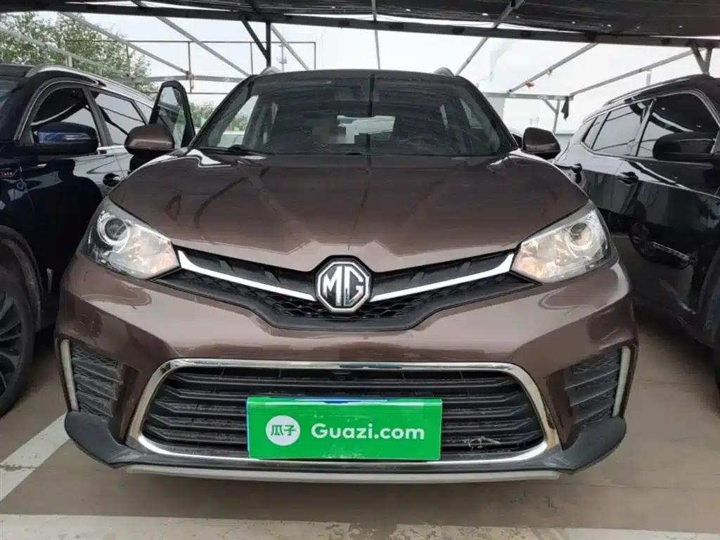 2017 GS 20T Manual Deluxe Edition — миниатюра 3