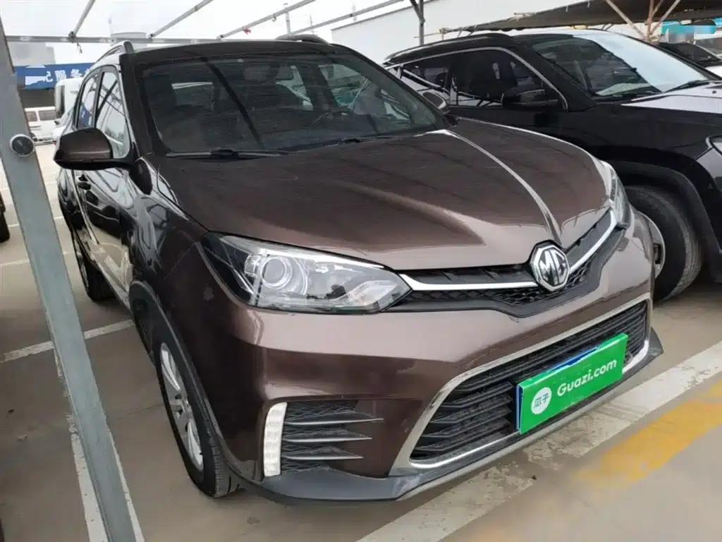 2017 GS 20T Manual Deluxe Edition — миниатюра 4