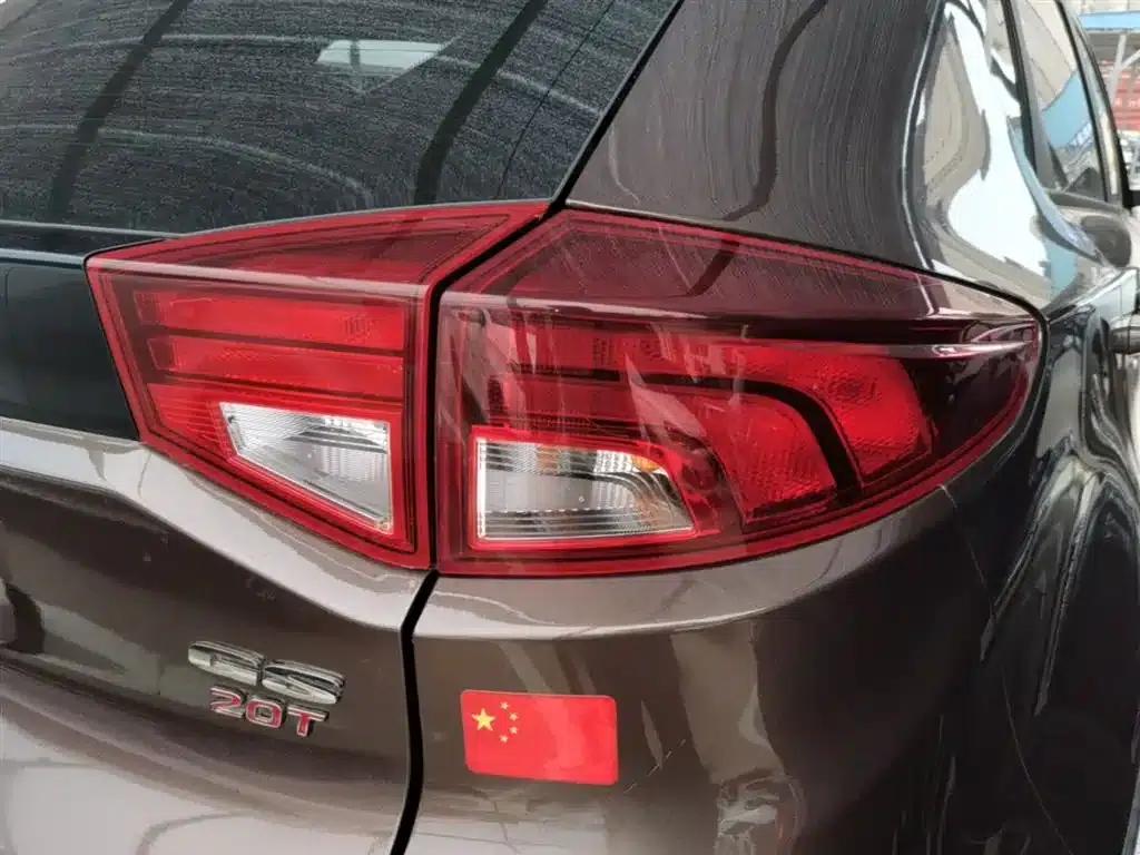 2017 GS 20T Manual Deluxe Edition — миниатюра 8