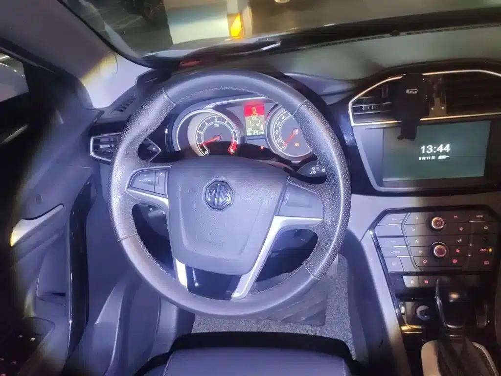 2016 GS 1.5TGI TST Luxury Edition — миниатюра 3