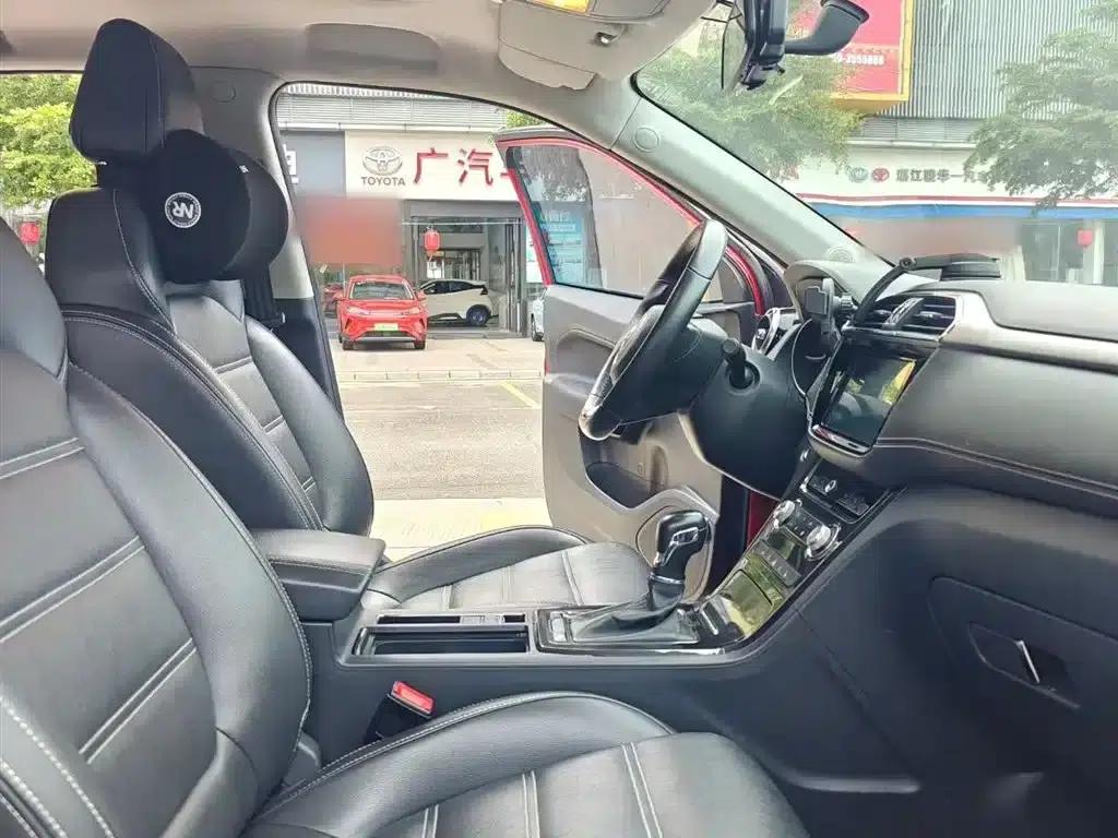 2017 GS 30T Automatic Premium Edition — миниатюра 16