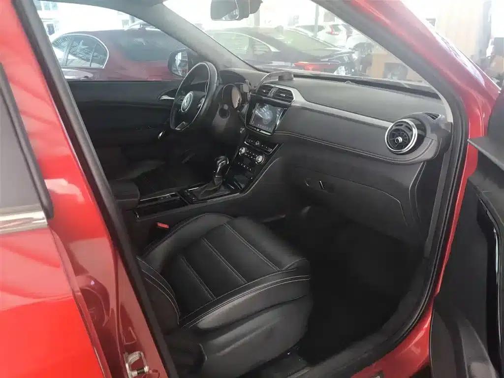 2017 GS 30T Automatic Premium Edition — миниатюра 8