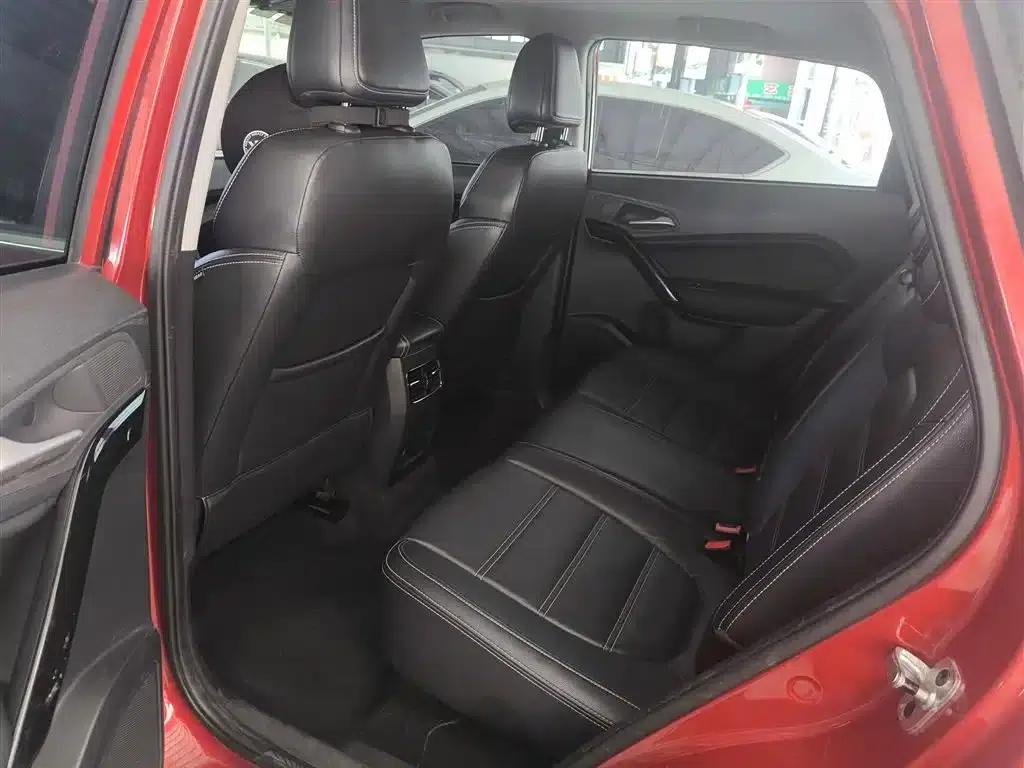 2017 GS 30T Automatic Premium Edition — миниатюра 9