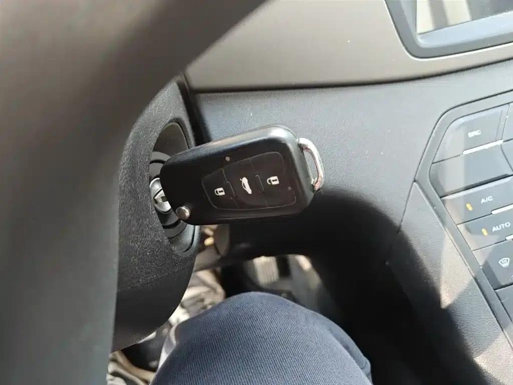 2016 GS 1.5TGI Manual Value Edition — миниатюра 12