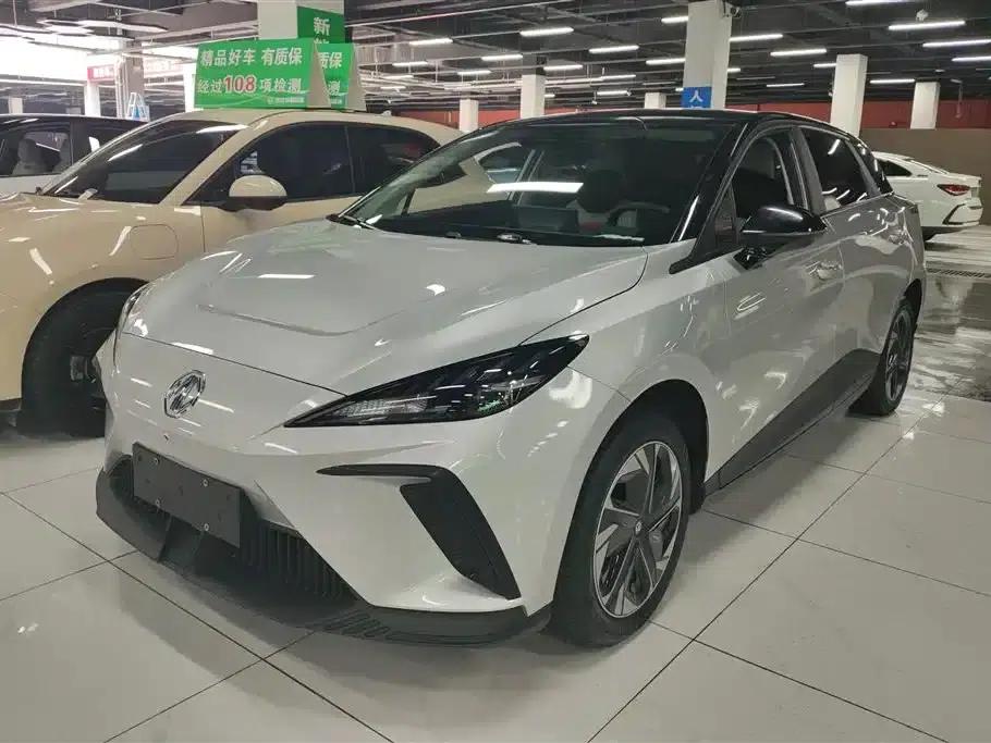 MG4 2023 415km Overseas Champion Executive Edition — миниатюра 1