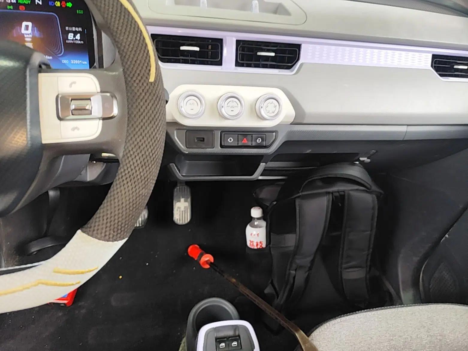 Chery QQ Ice Cream 2022 170km Sundae Phosphate Lithium-Ion — миниатюра 16