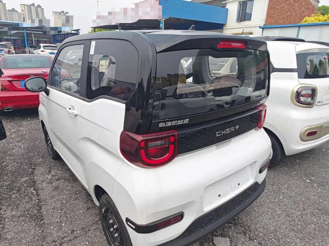 Chery QQ Ice Cream 2025 205km Qi Energy Version — миниатюра 4