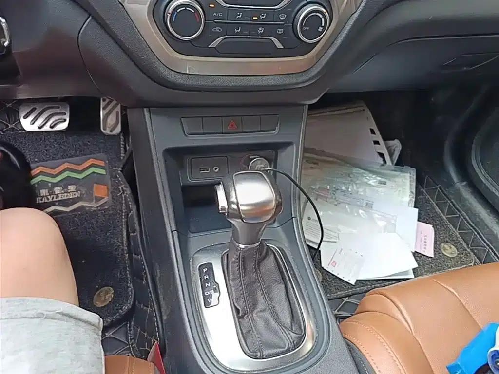 2016 Ford GT 1.5T Automatic Value Luxury Edition — миниатюра 14