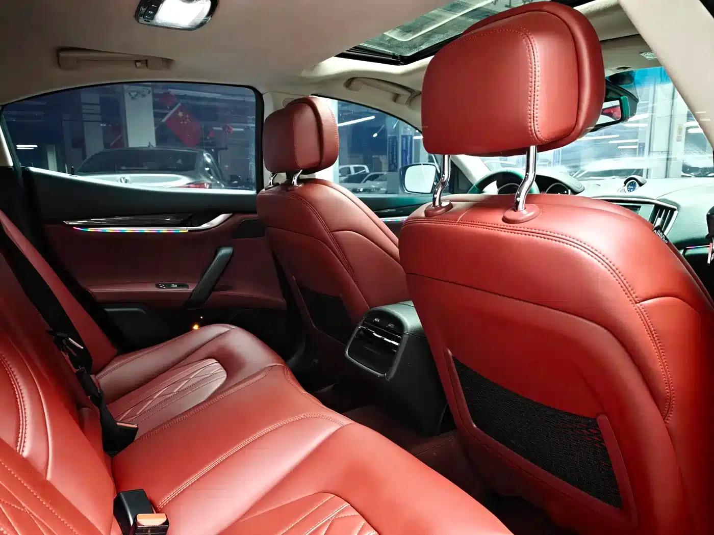 2014 Ghibli 3.0T Standard Edition — миниатюра 11