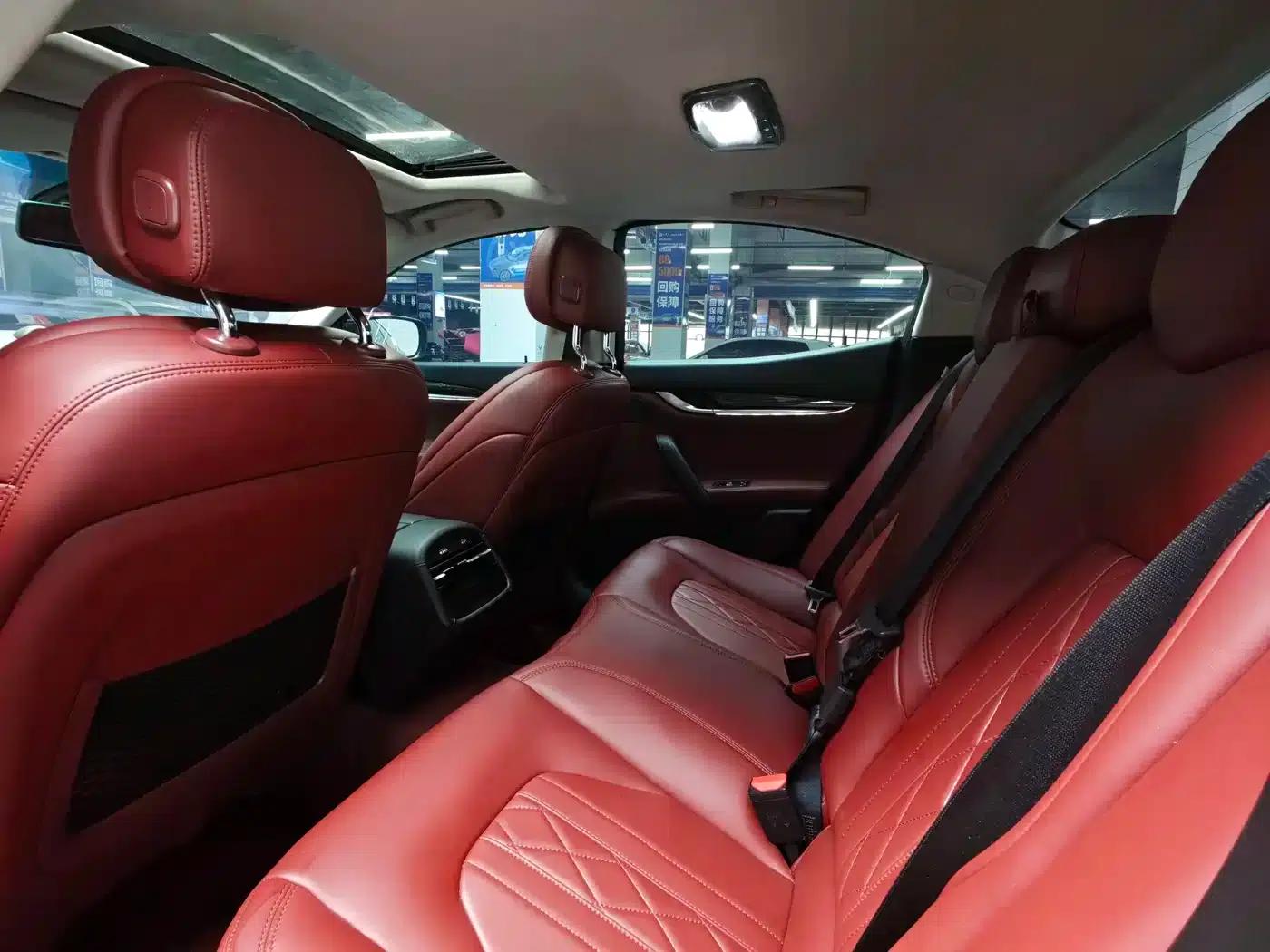 2014 Ghibli 3.0T Standard Edition — миниатюра 6