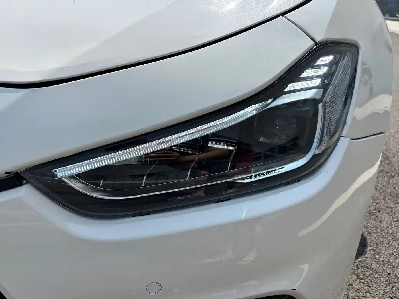 2017 Ghibli 3.0T Standard Edition — миниатюра 19