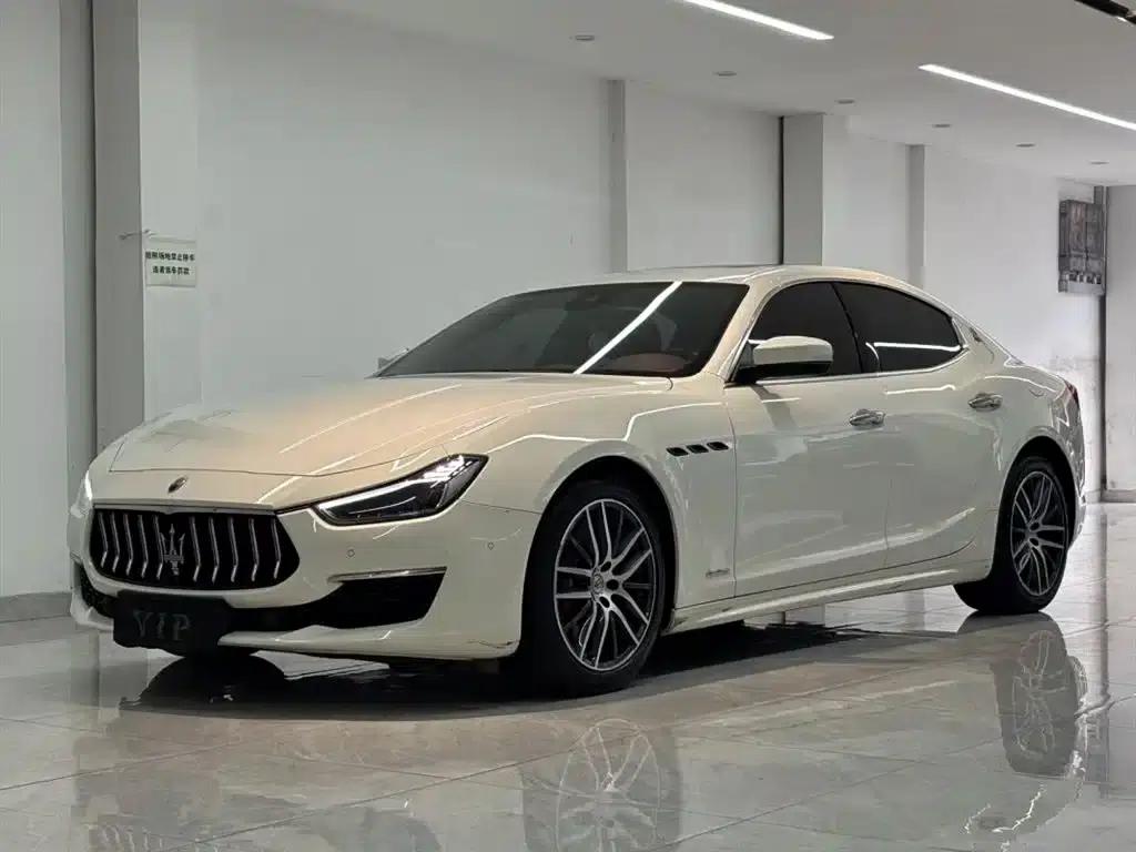 2021 Ghibli 2.0T Edge Edition — миниатюра 1