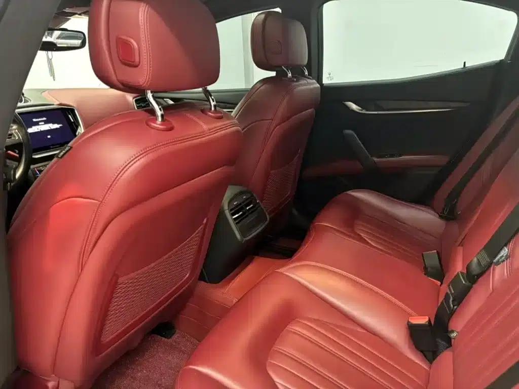 2021 Ghibli 2.0T Edge Edition — миниатюра 6