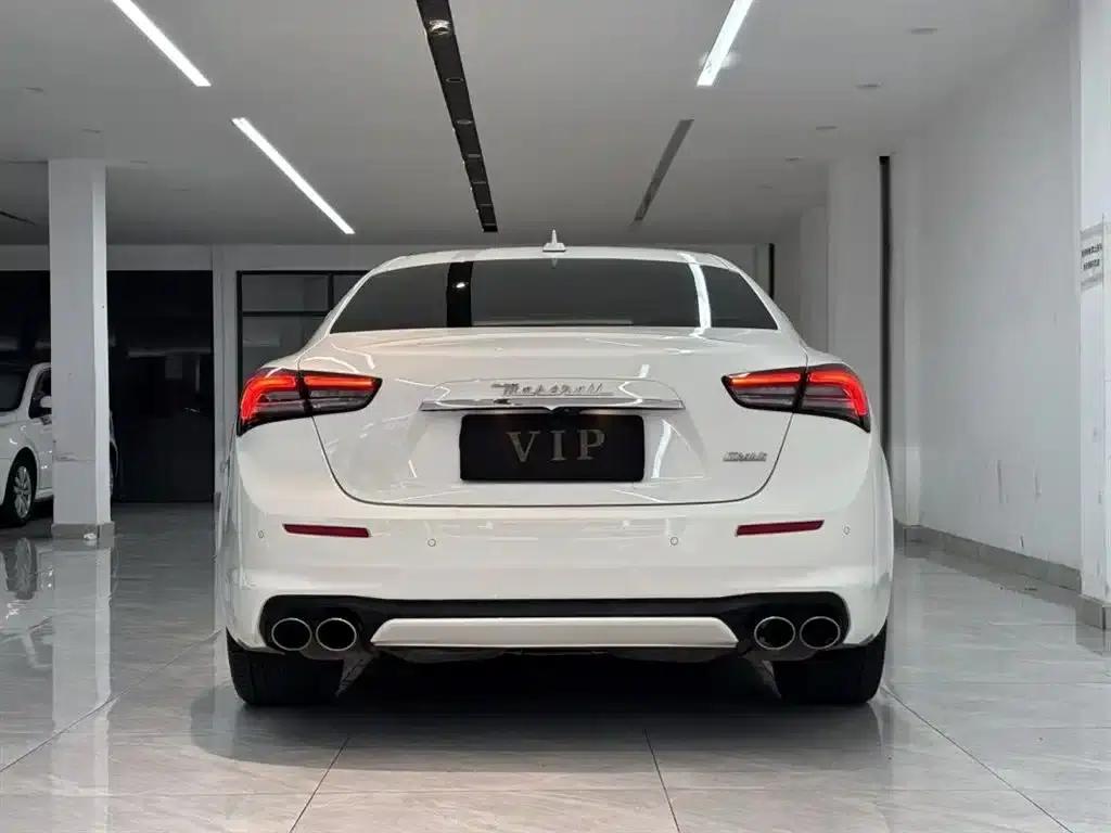 2021 Ghibli 2.0T Edge Edition — миниатюра 7