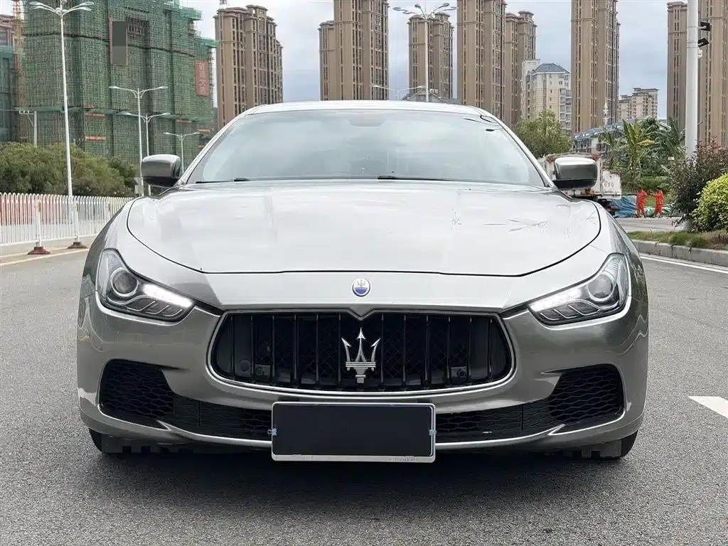 2014 Ghibli 3.0T Standard Edition — миниатюра 2