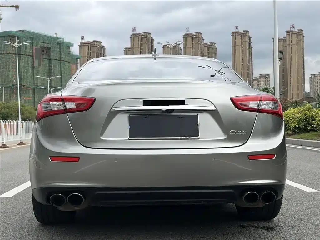 2014 Ghibli 3.0T Standard Edition — миниатюра 5